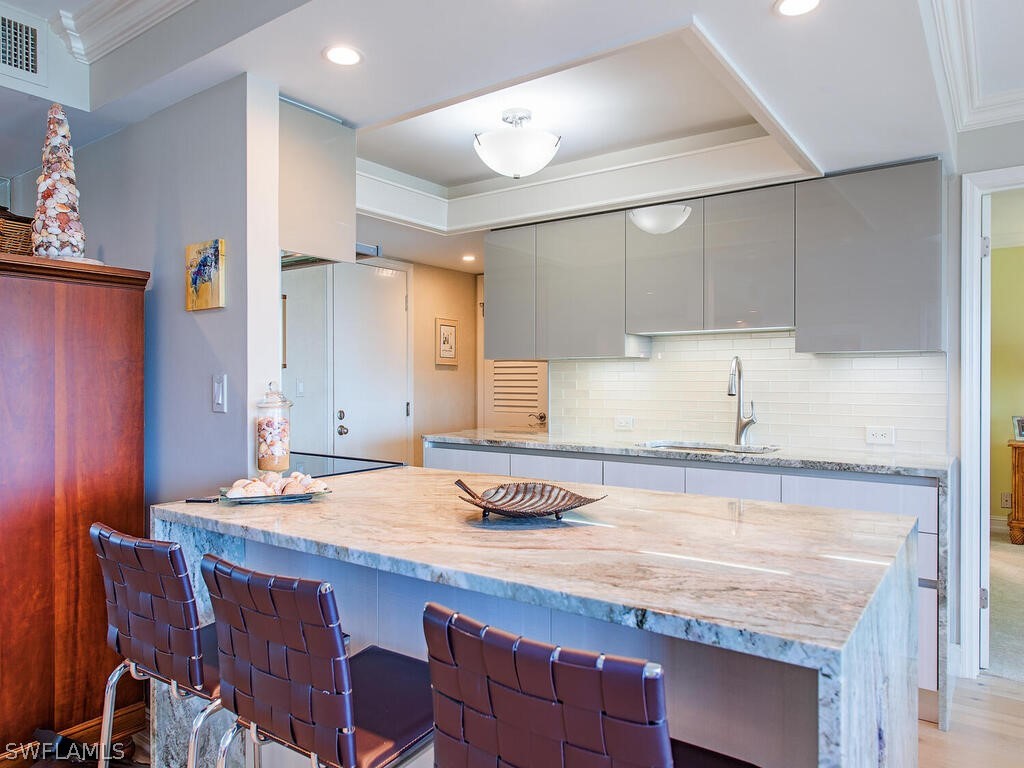 3430 Gulf Shore Boulevard N #6C Naples FL 34103 226011177 image5