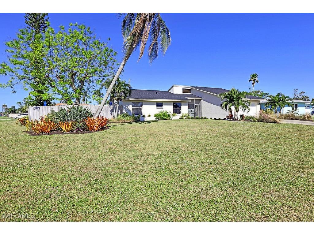 3430 SE 2nd Place Cape Coral FL 33904 225023007 image1
