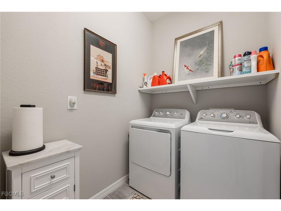 3432 Murcia Court Fort Myers FL 33905 2025023367 image19