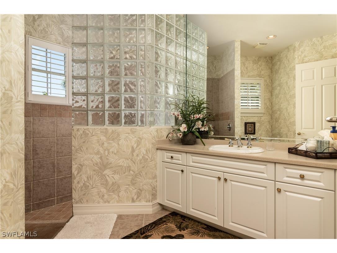 3433 Crayton Road Naples FL 34103 226010912 image14