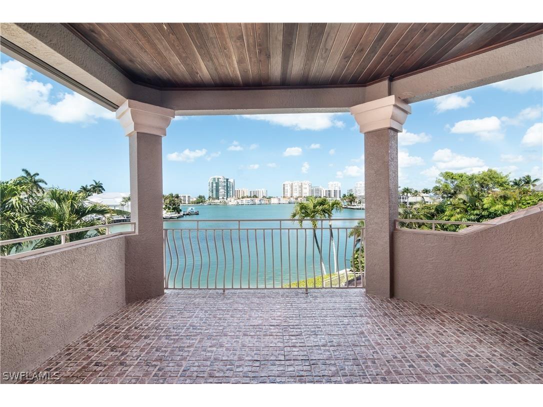 3433 Crayton Road Naples FL 34103 226010912 image21