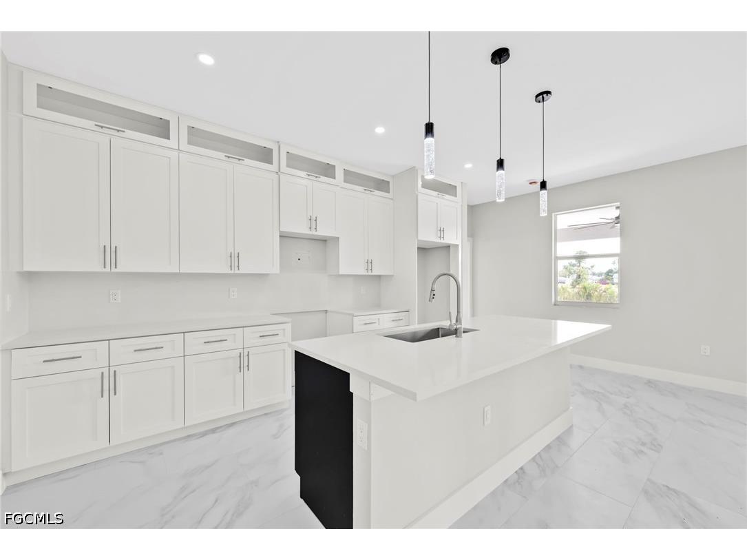 3433 NE 14th Place Cape Coral FL 33909 2026028323 image3