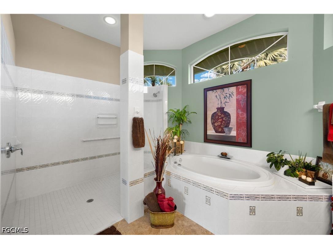 3433 SW 27th Avenue Cape Coral FL 33914 2026028395 image13