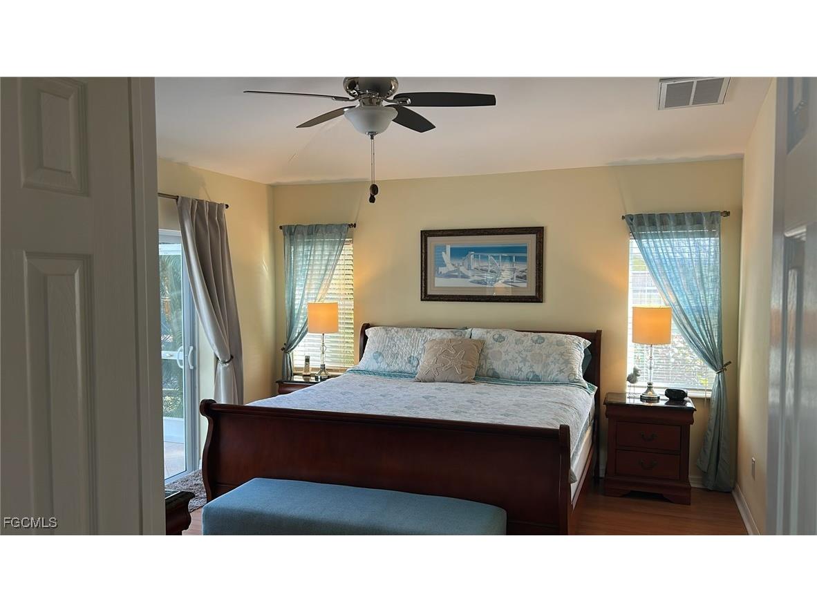 3433 SW 7th Lane Cape Coral FL 33991 2025019030 image18