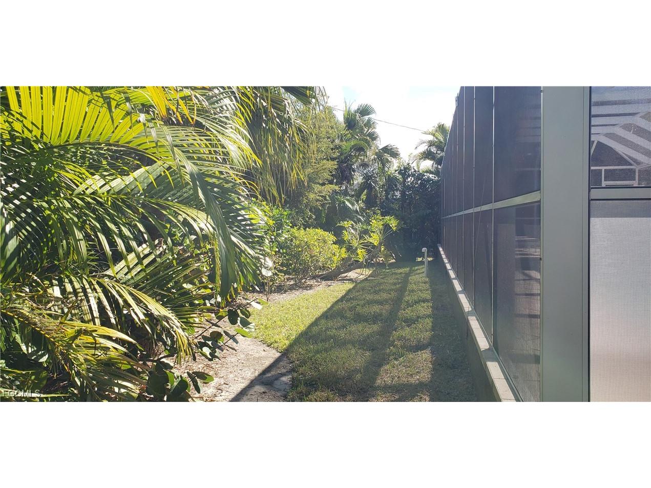 3433 SW 7th Lane Cape Coral FL 33991 2025019030 image41