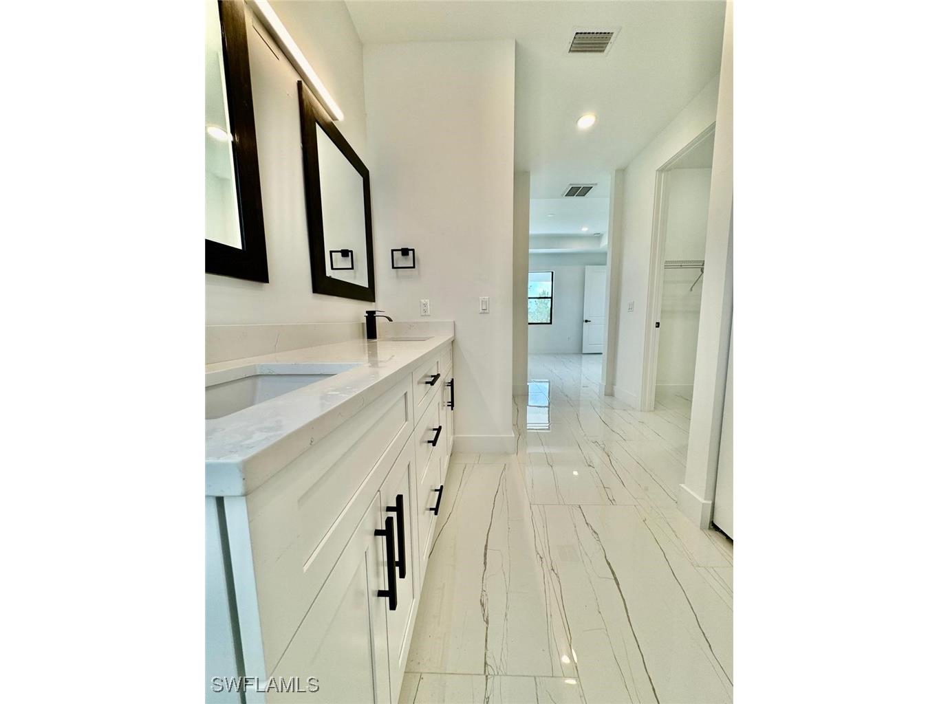 3434 27th Avenue NE Naples FL 34120 225078125 image23