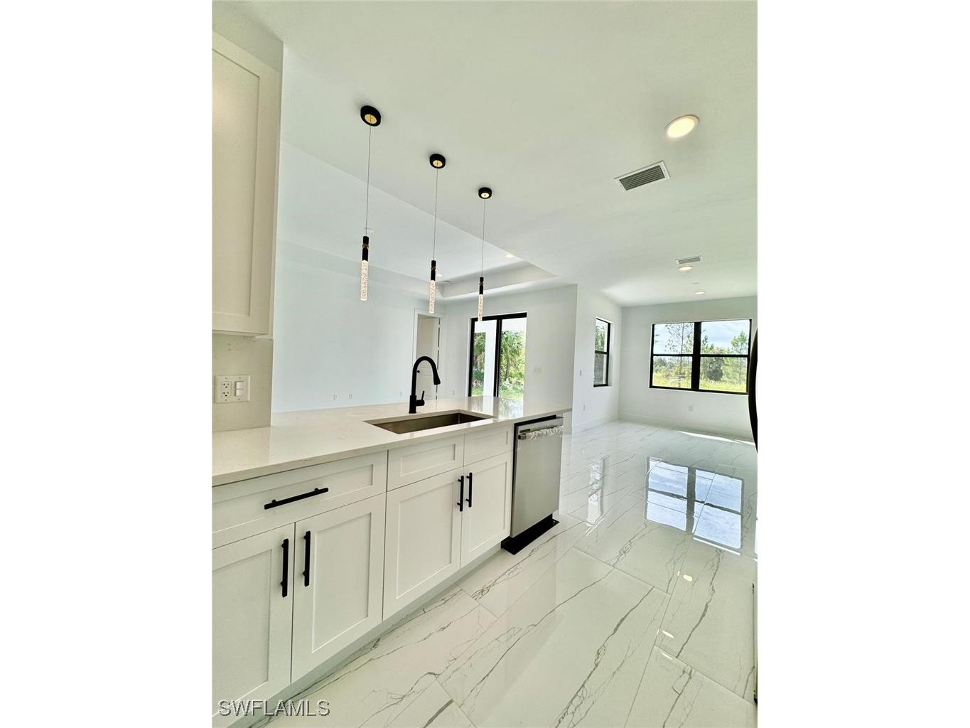 3434 27th Avenue NE Naples FL 34120 225078125 image9