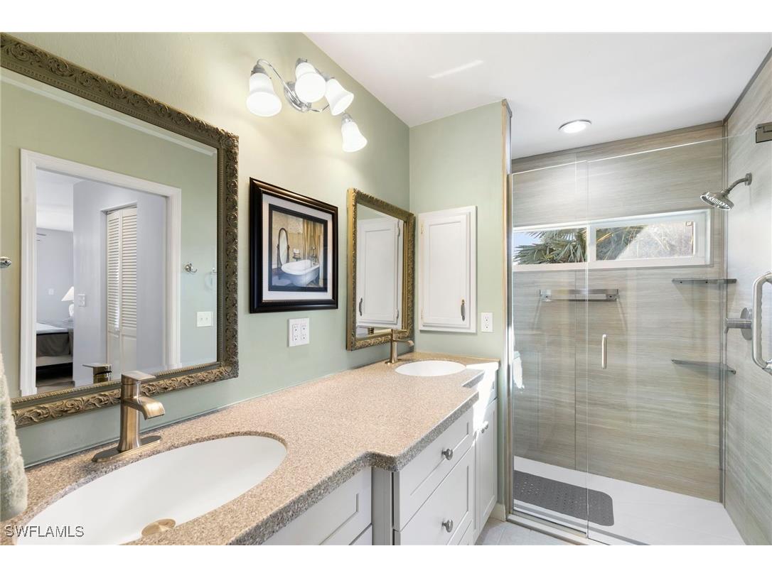 3434 Anton Court Naples FL 34109 225074582 image18