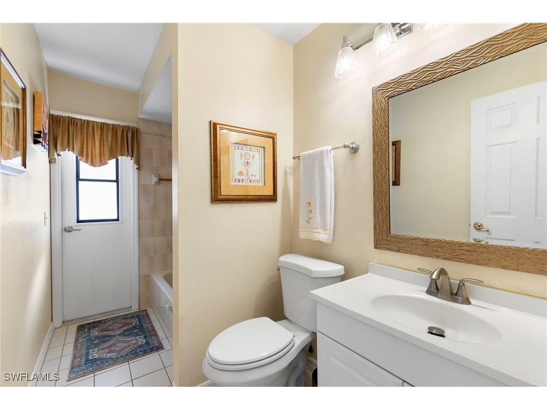 3434 Anton Court Naples FL 34109 225074582 image19