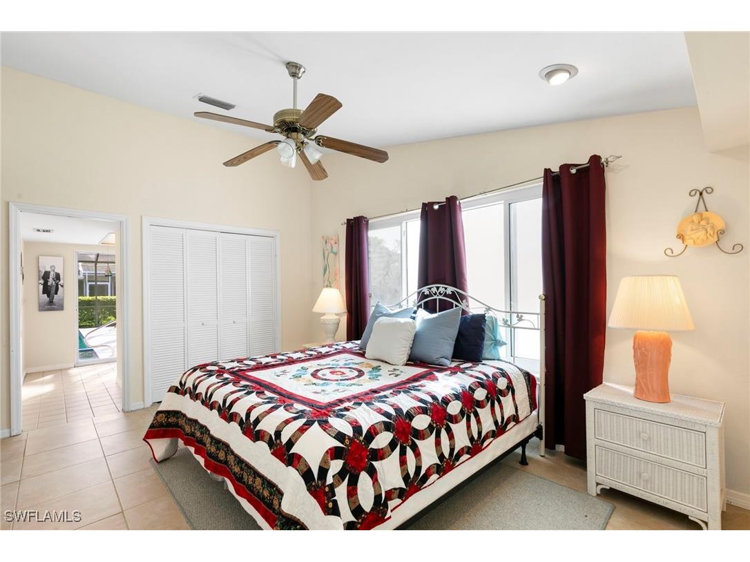 3434 Anton Court Naples FL 34109 225074582 image23