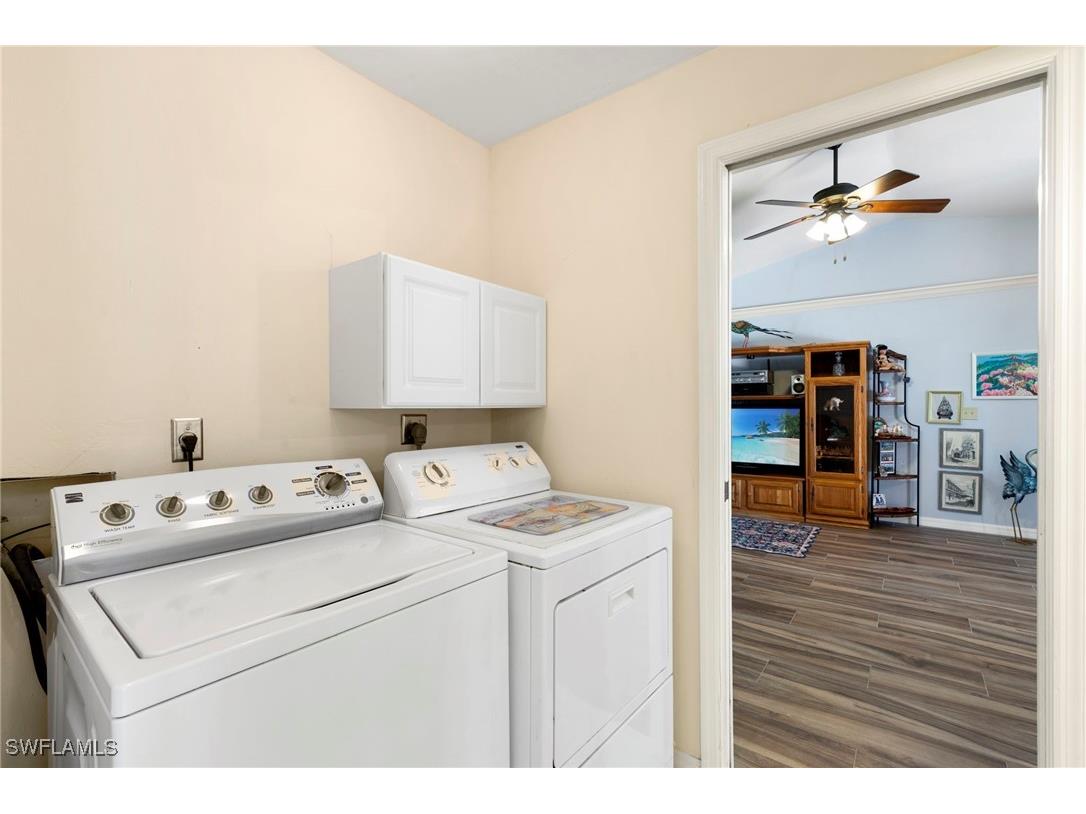 3434 Anton Court Naples FL 34109 225074582 image27