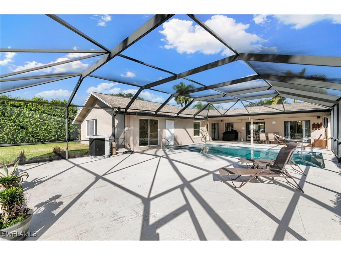 3434 Anton Court Naples FL 34109 225074582 image34