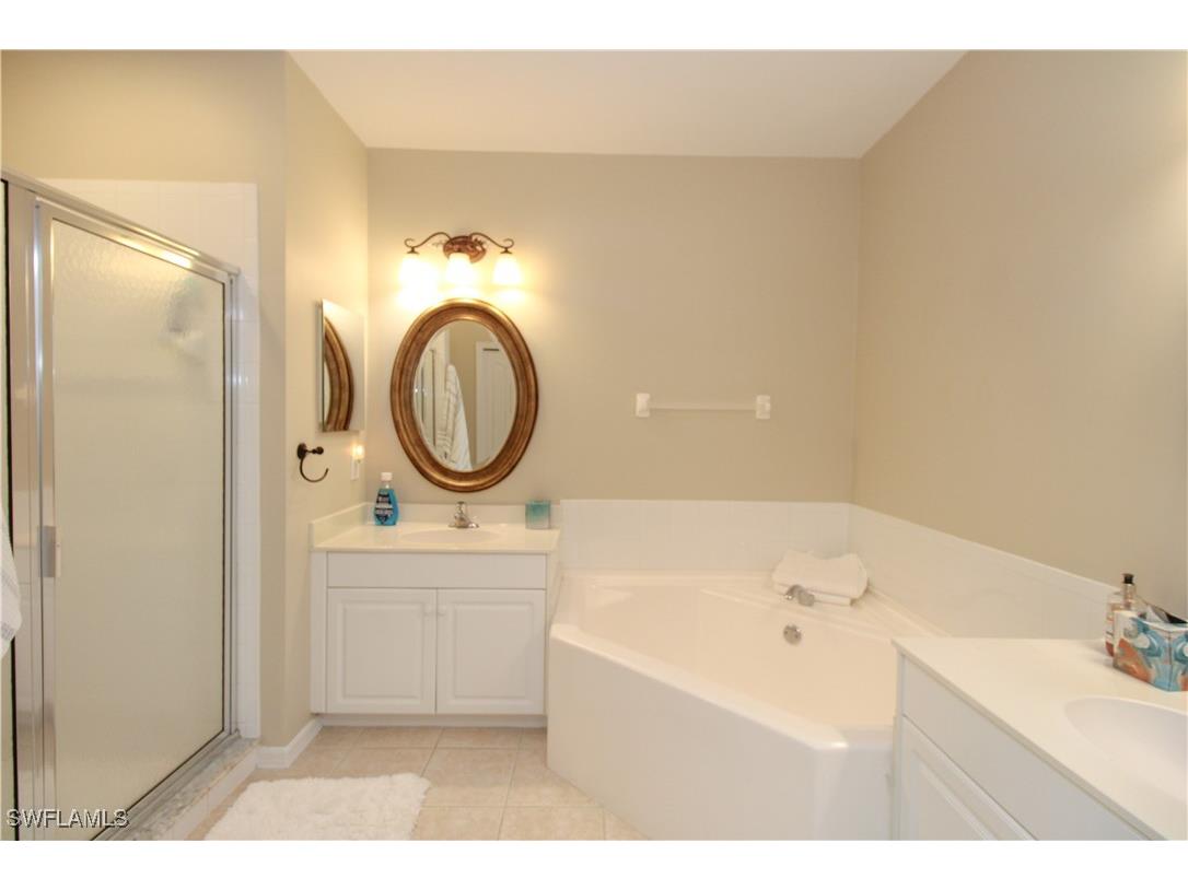 3435 Laurel Greens Lane S #201 Naples FL 34119 225081129 image44