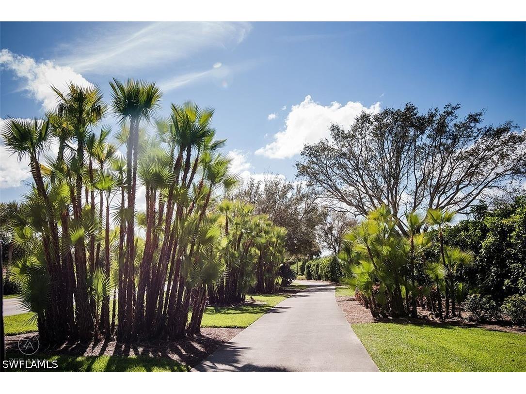 3435 Laurel Greens Lane S #202 Naples FL 34119 226013325 image48