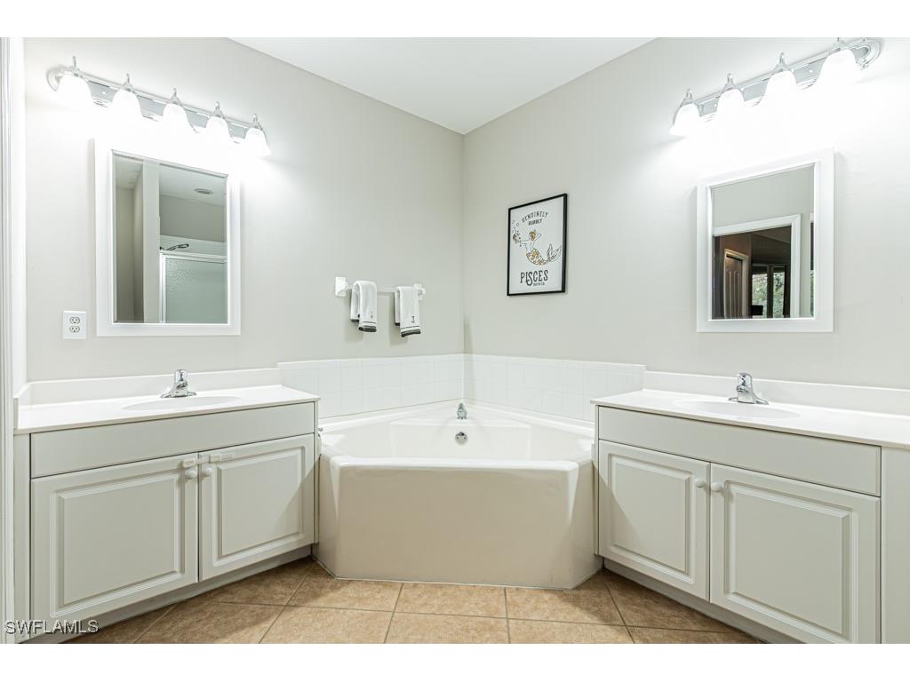 3435 Laurel Greens Lane S #203 Naples FL 34119 225082612 image21