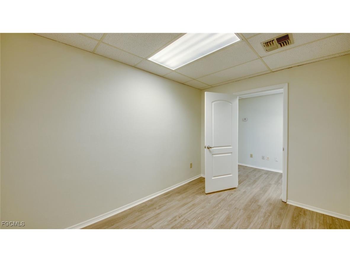 3436 Marinatown Lane North Fort Myers FL 33903 2025015188 image3