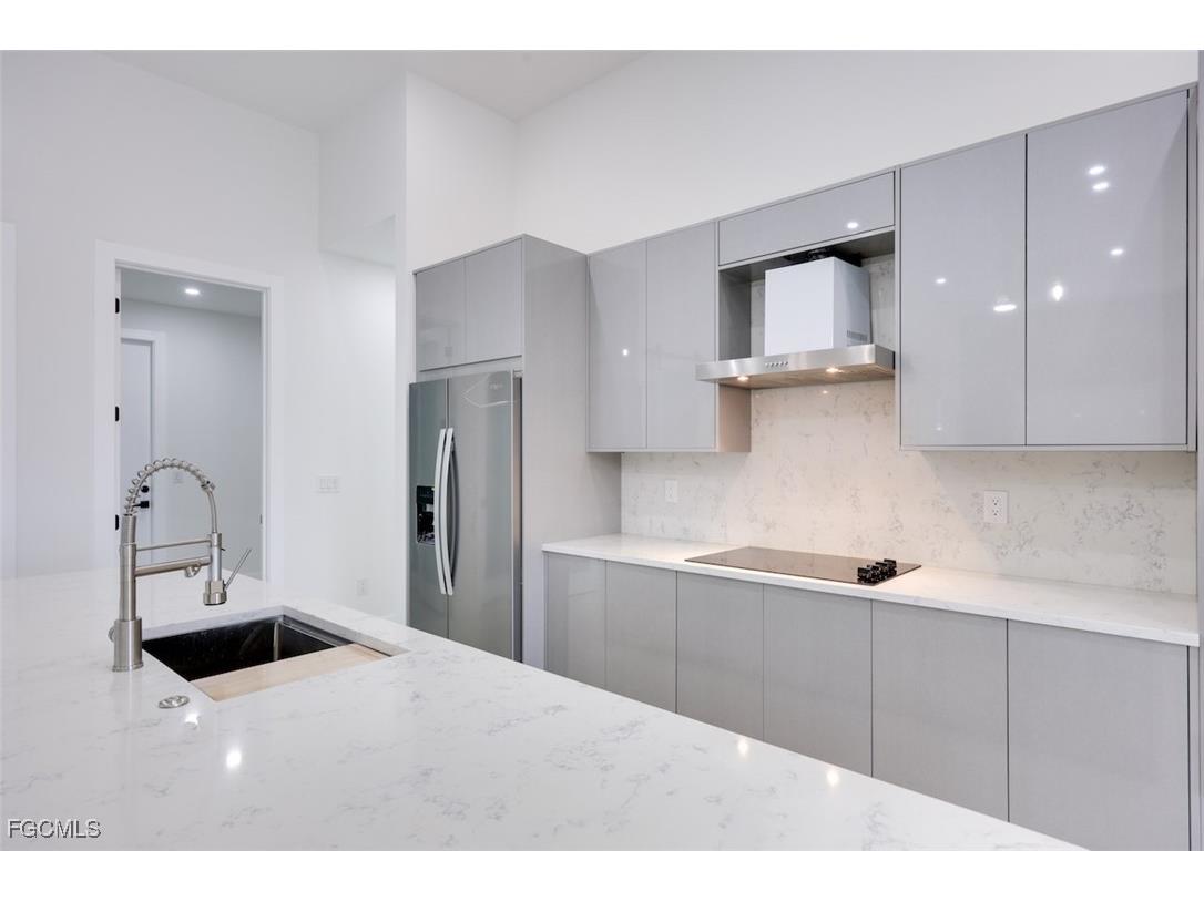 3436 SW 8th Street Cape Coral FL 33991 2025002336 image18