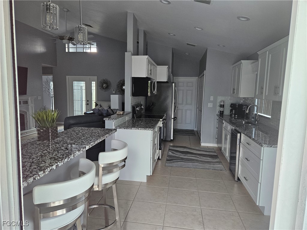 3436 Sabal Springs Boulevard North Fort Myers FL 33917 2025017133 image7