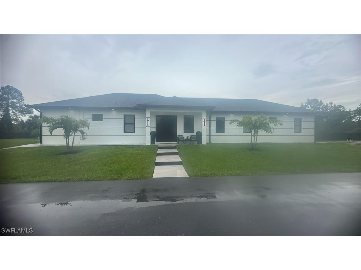 3437 70th Avenue NE Naples FL 34120 225080458 image1