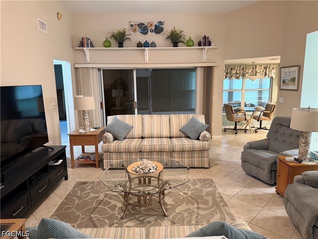 3437 Clubview Drive North Fort Myers FL 33917 2026027429 image4