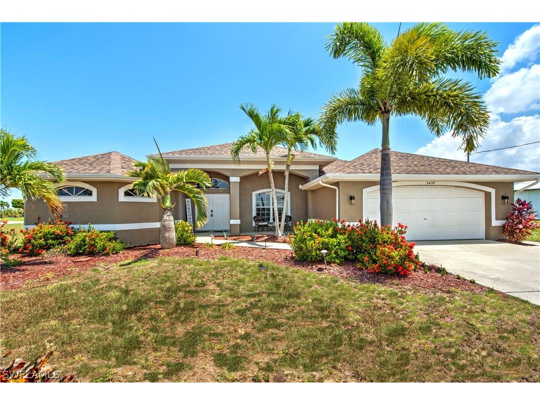 3437 Gulfstream Parkway Cape Coral FL 33993 224046486 image1