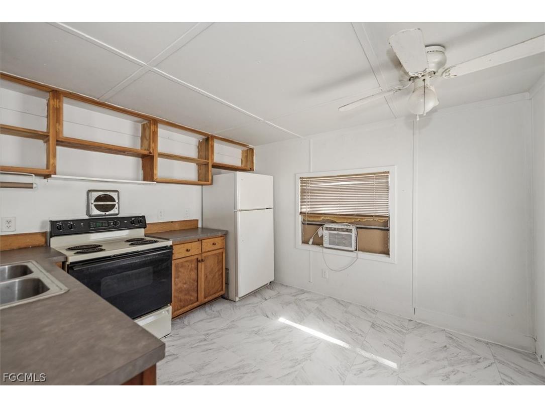 344-380 San Jose Street North Fort Myers FL 33903 2026009467 image11