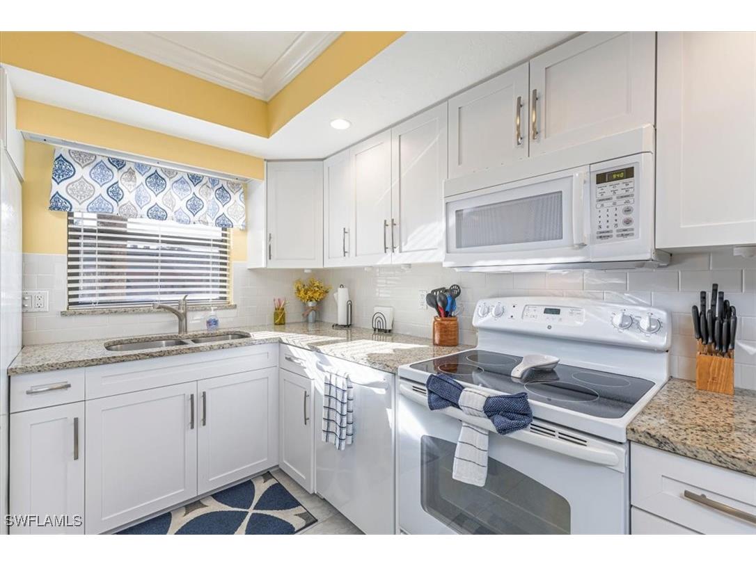 344 Charlemagne Boulevard #F203 Naples FL 34112 225084183 image8