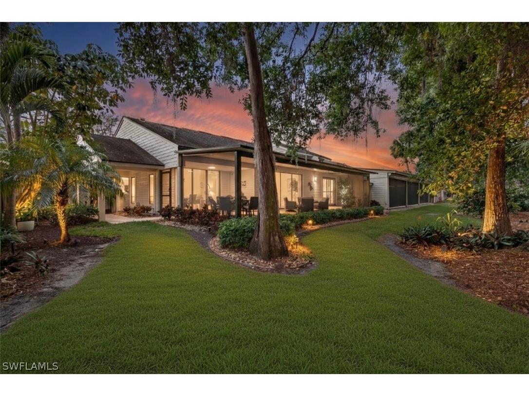 344 Edgemere Way N Naples FL 34105 226008992 image1