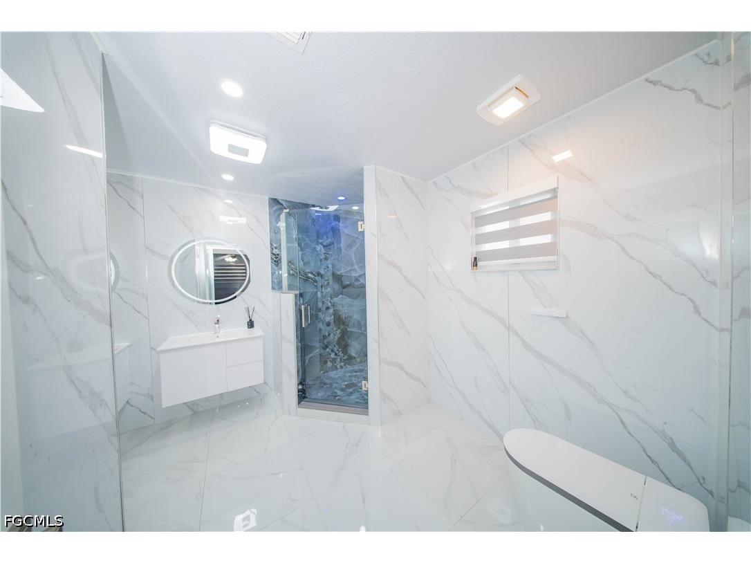 344 NE 10th Street Cape Coral FL 33909 2026017293 image12