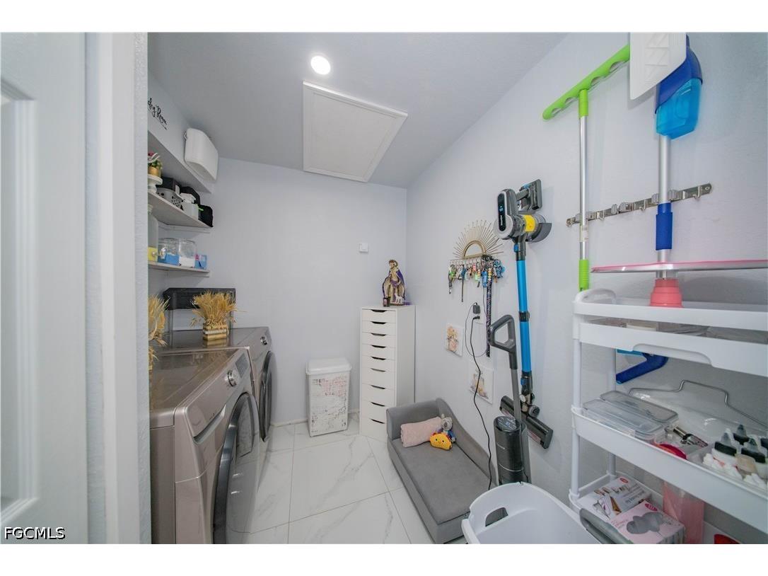 344 NE 10th Street Cape Coral FL 33909 2026017293 image18
