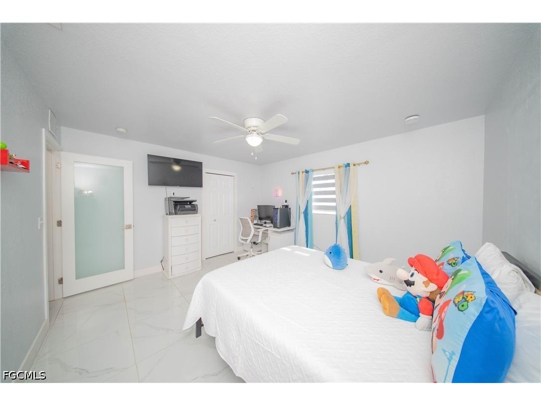 344 NE 10th Street Cape Coral FL 33909 2026017293 image20