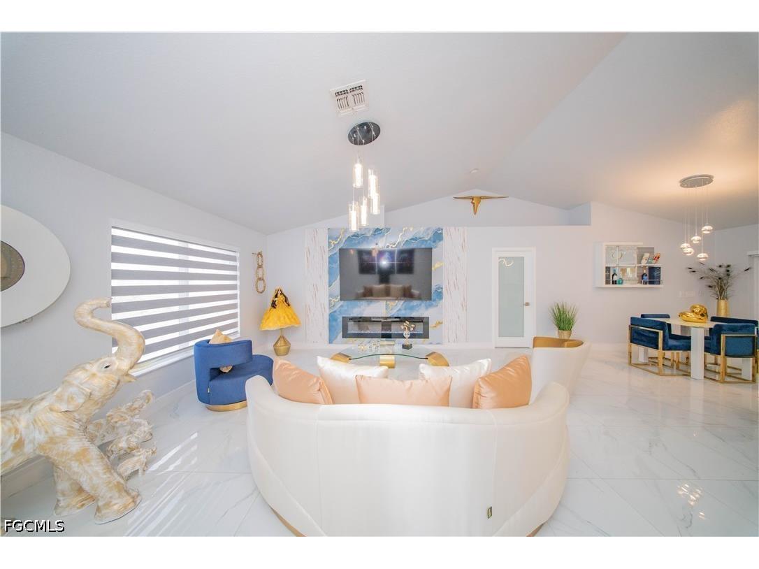 344 NE 10th Street Cape Coral FL 33909 2026017293 image9