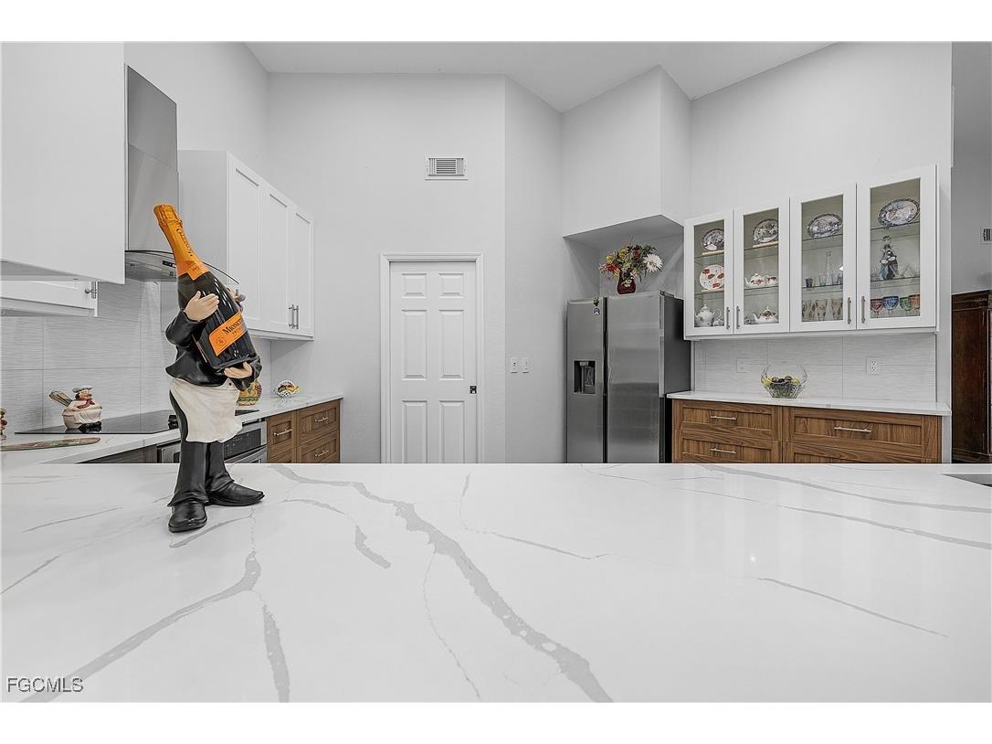 344 SW 24th Place Cape Coral FL 33991 2025016476 image10