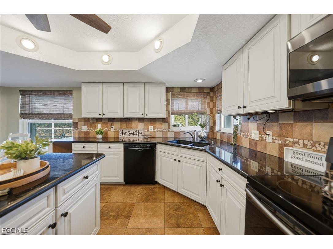 344 San Cristobal Avenue Punta Gorda FL 33983 2026006258 image10