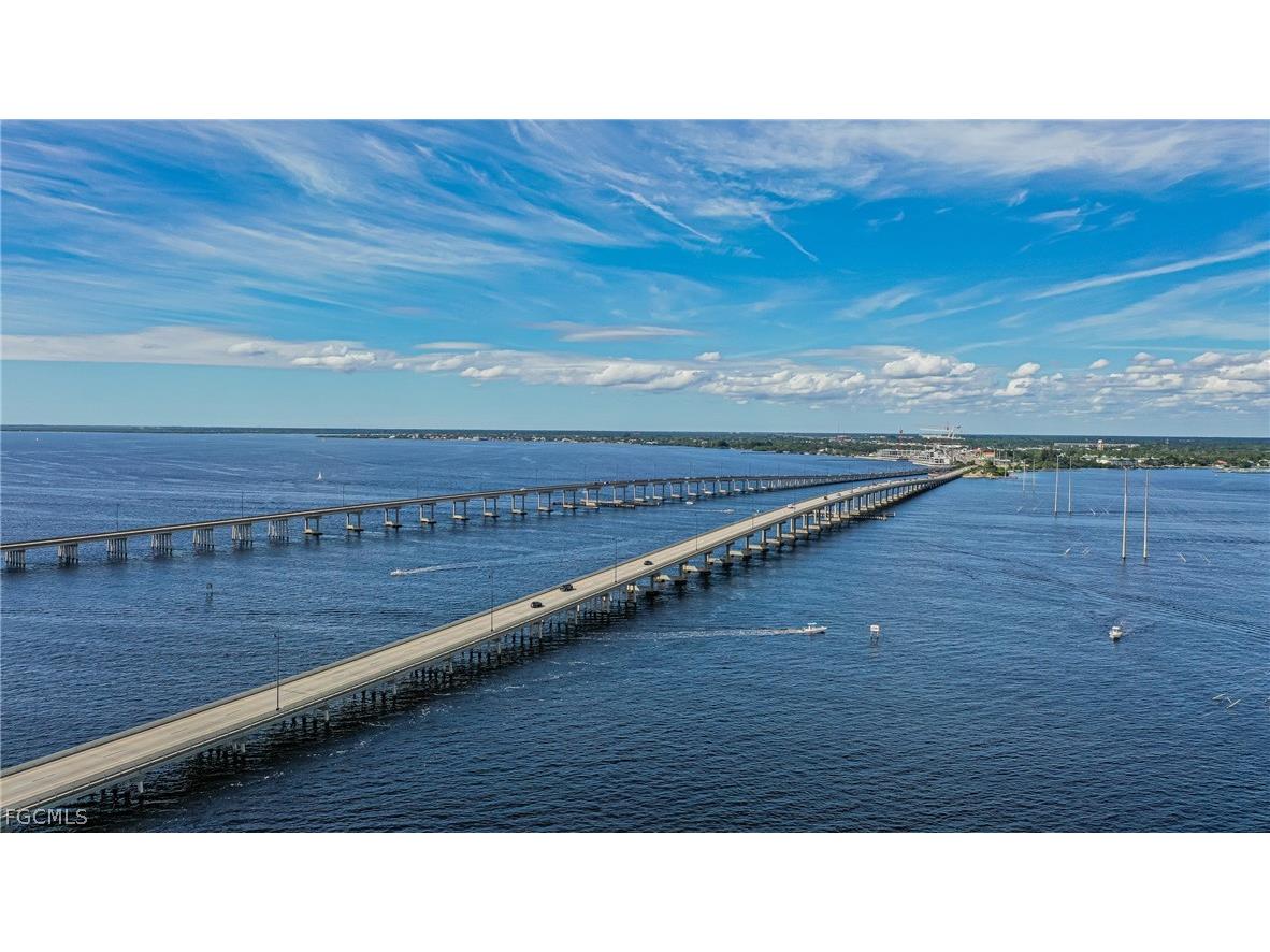 344 San Cristobal Avenue Punta Gorda FL 33983 2026006258 image38