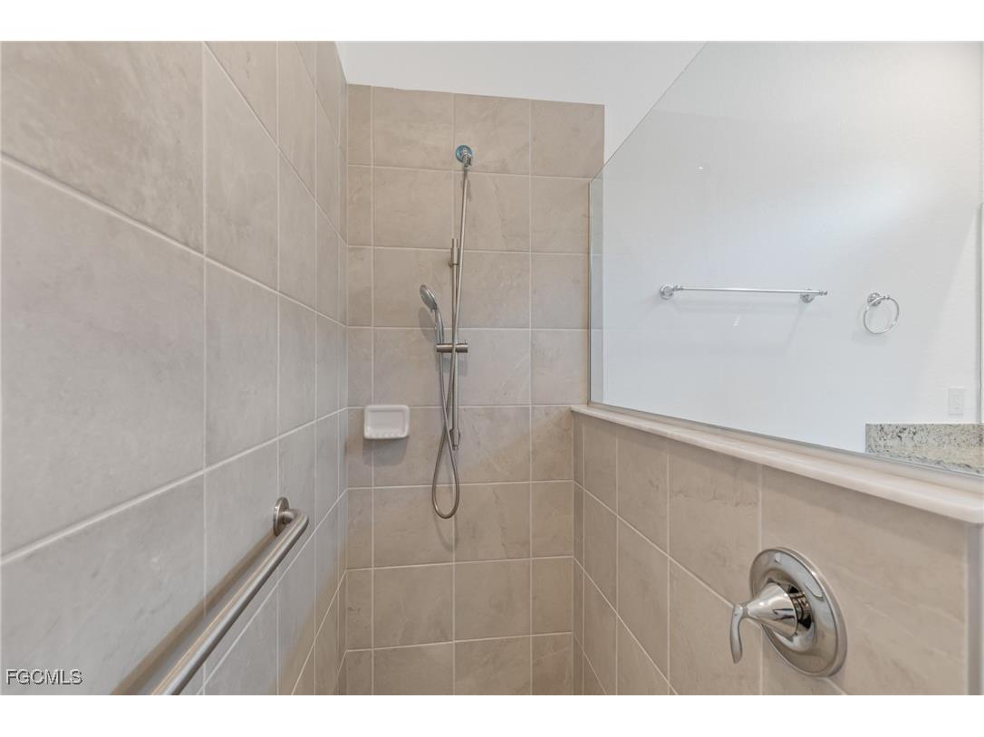 3440 Menores Way Fort Myers FL 33905 225060844 image22