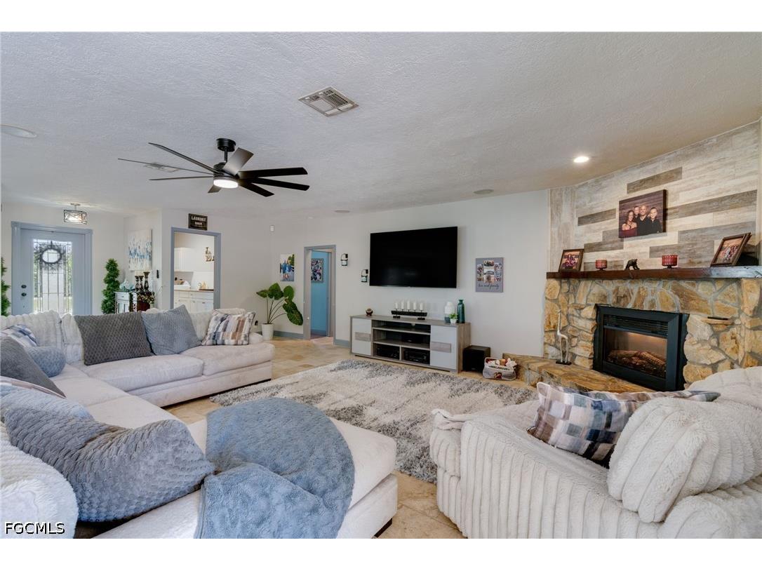 3440 Trail Dairy Circle North Fort Myers FL 33917 2026019224 image5
