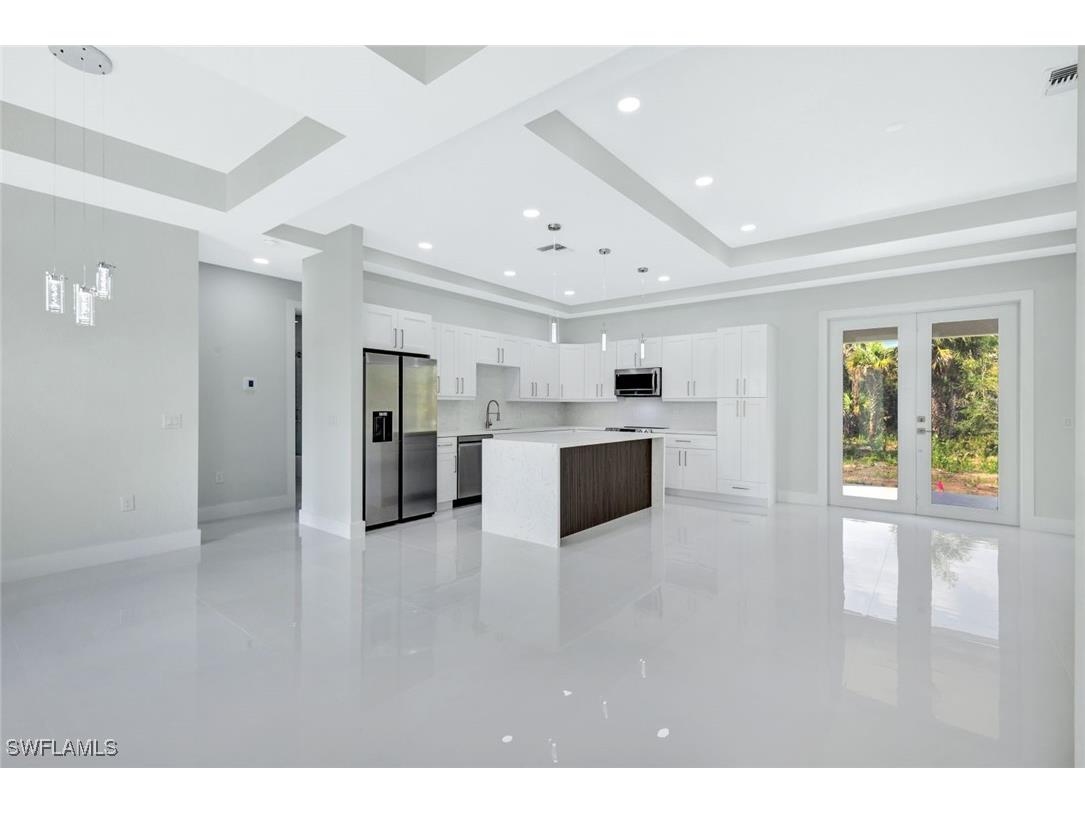 3441 26th Avenue SE Naples FL 34117 224037294 image1