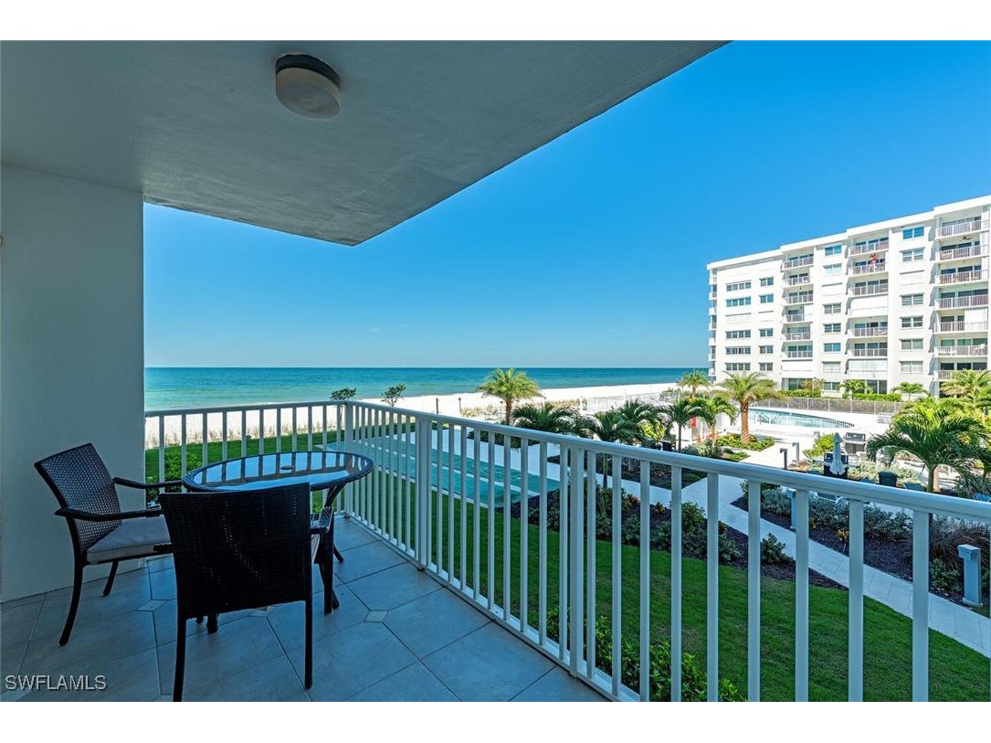 3443 Gulf Shore Boulevard N #214 Naples FL 34103 225077542 image1