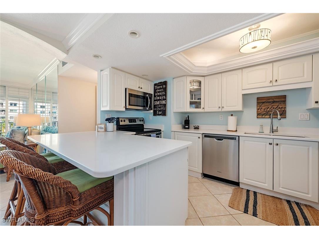 3443 Gulf Shore Boulevard N #214 Naples FL 34103 225077542 image4