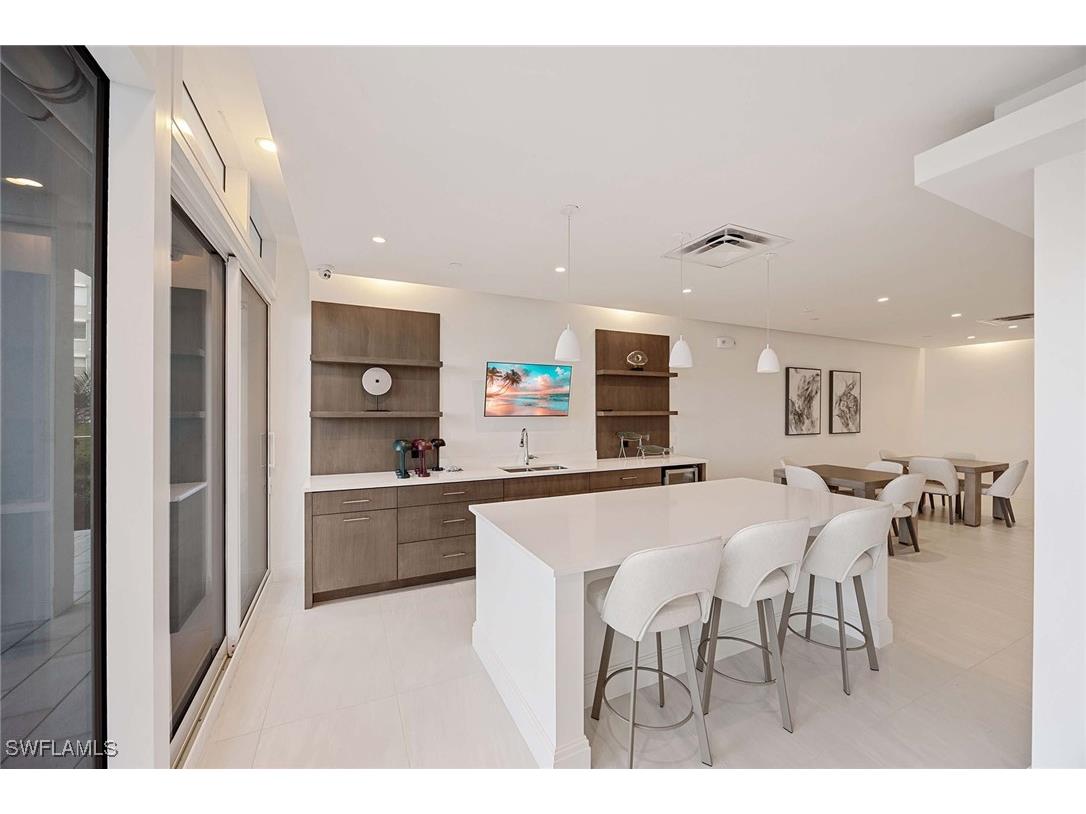 3443 Gulf Shore Boulevard N #207 Naples FL 34103 225076330 image16