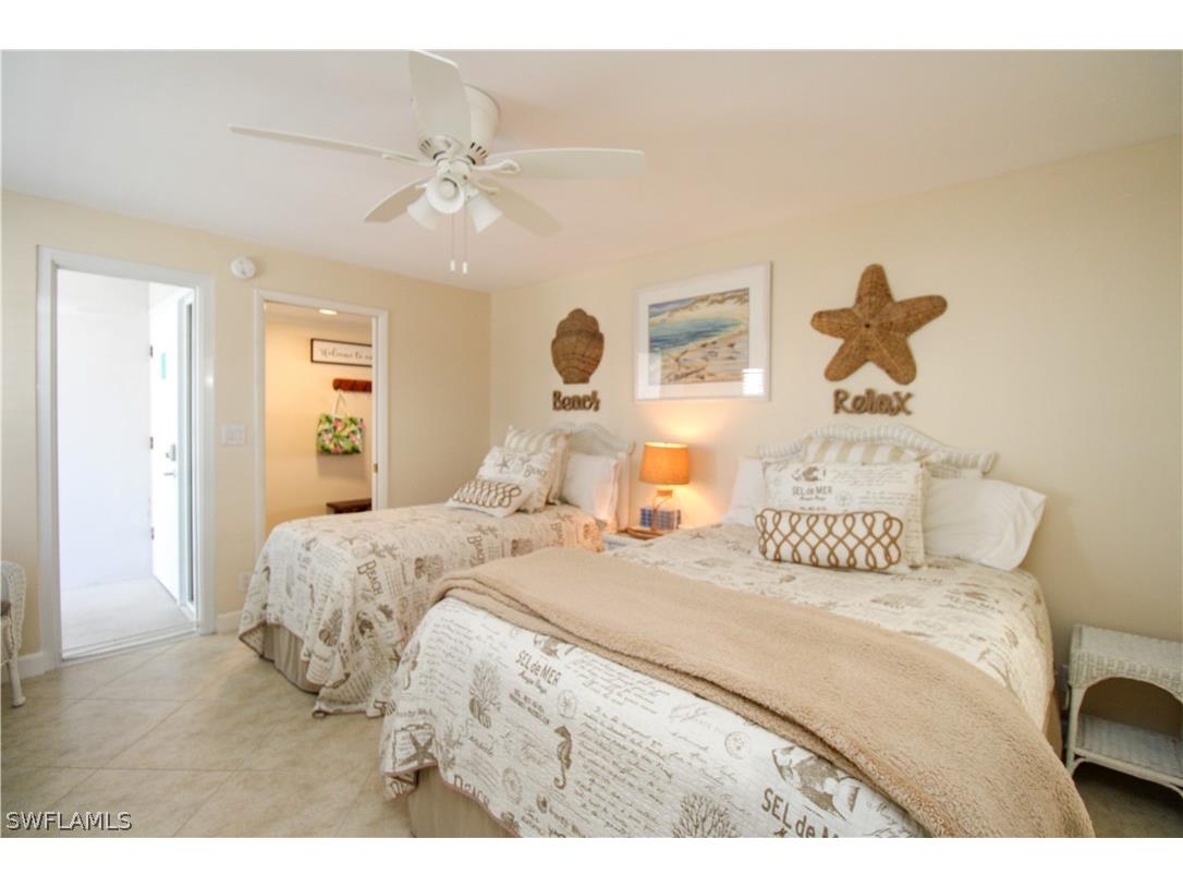 3443 Gulf Shore Boulevard N #213 Naples FL 34103 226012058 image25