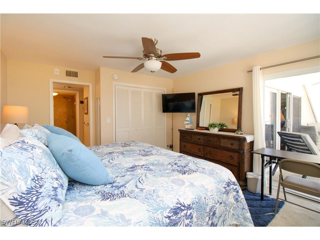 3443 Gulf Shore Boulevard N #213 Naples FL 34103 226012058 image33