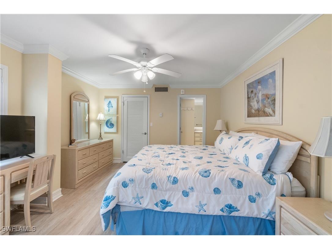 3443 Gulf Shore Boulevard N #303 Naples FL 34103 225063454 image13