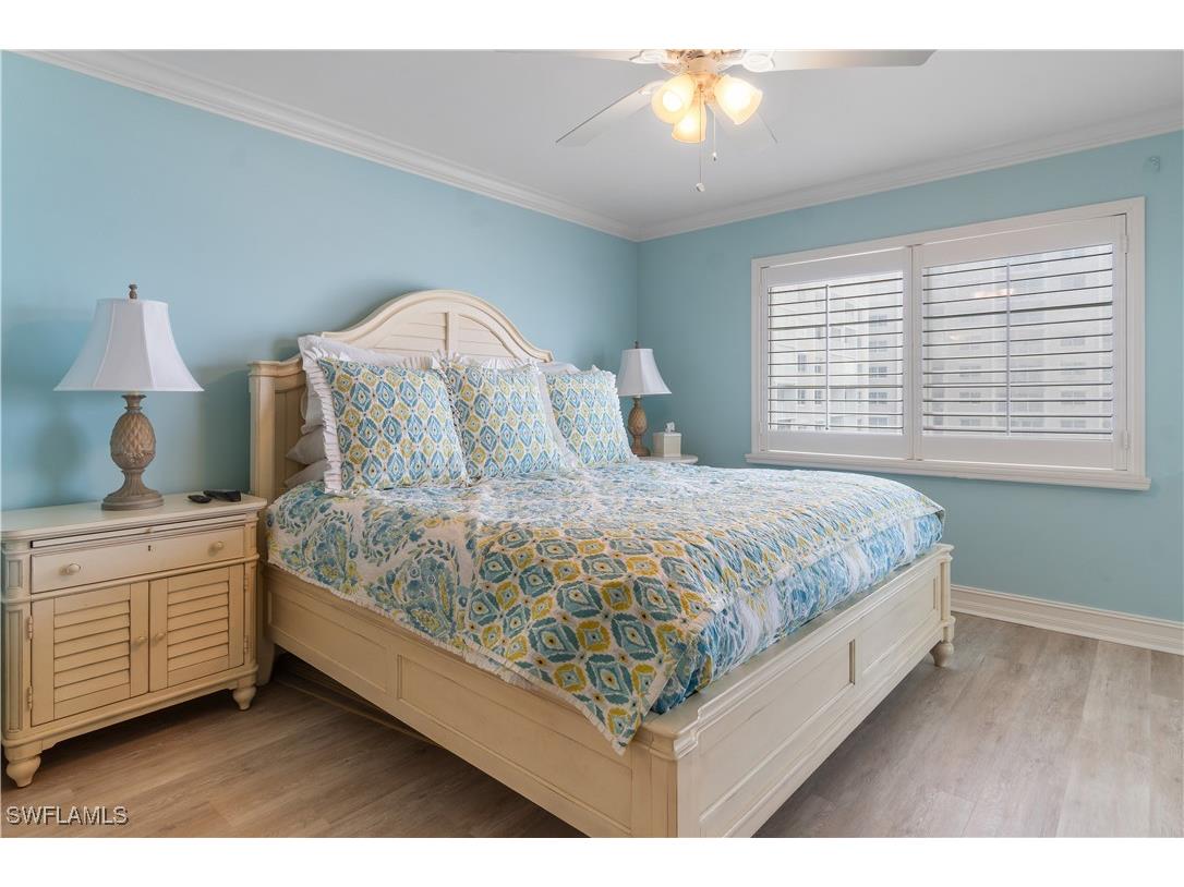 3443 Gulf Shore Boulevard N #303 Naples FL 34103 225063454 image8