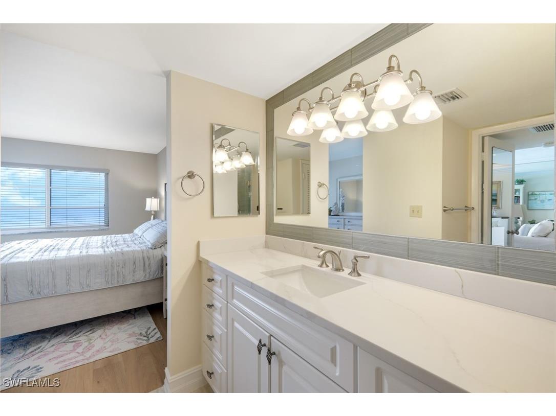 3443 Gulf Shore Boulevard N #309 Naples FL 34103 225081128 image16