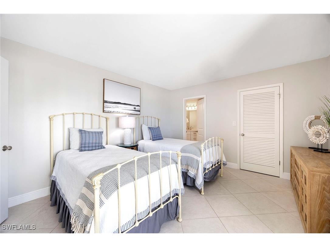 3443 Gulf Shore Boulevard N #314 Naples FL 34103 225067945 image10