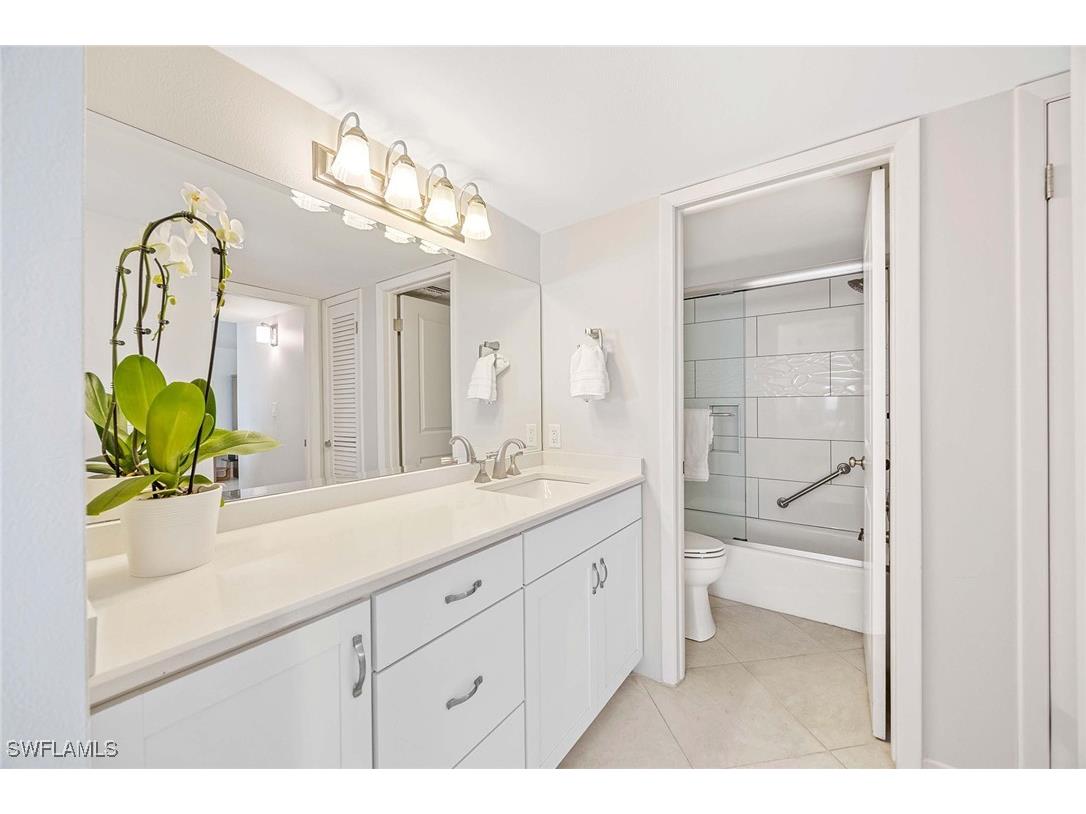 3443 Gulf Shore Boulevard N #314 Naples FL 34103 225067945 image9