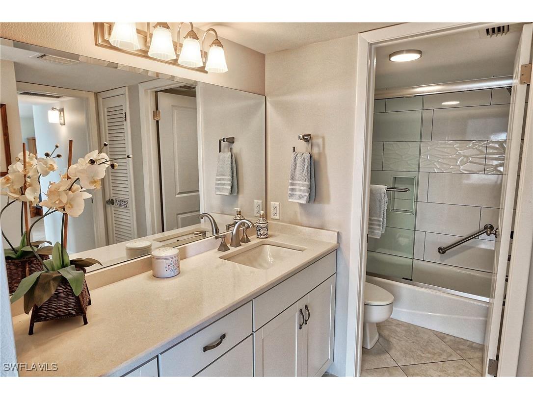 3443 Gulf Shore Boulevard N #314 Naples FL 34103 225069815 image10