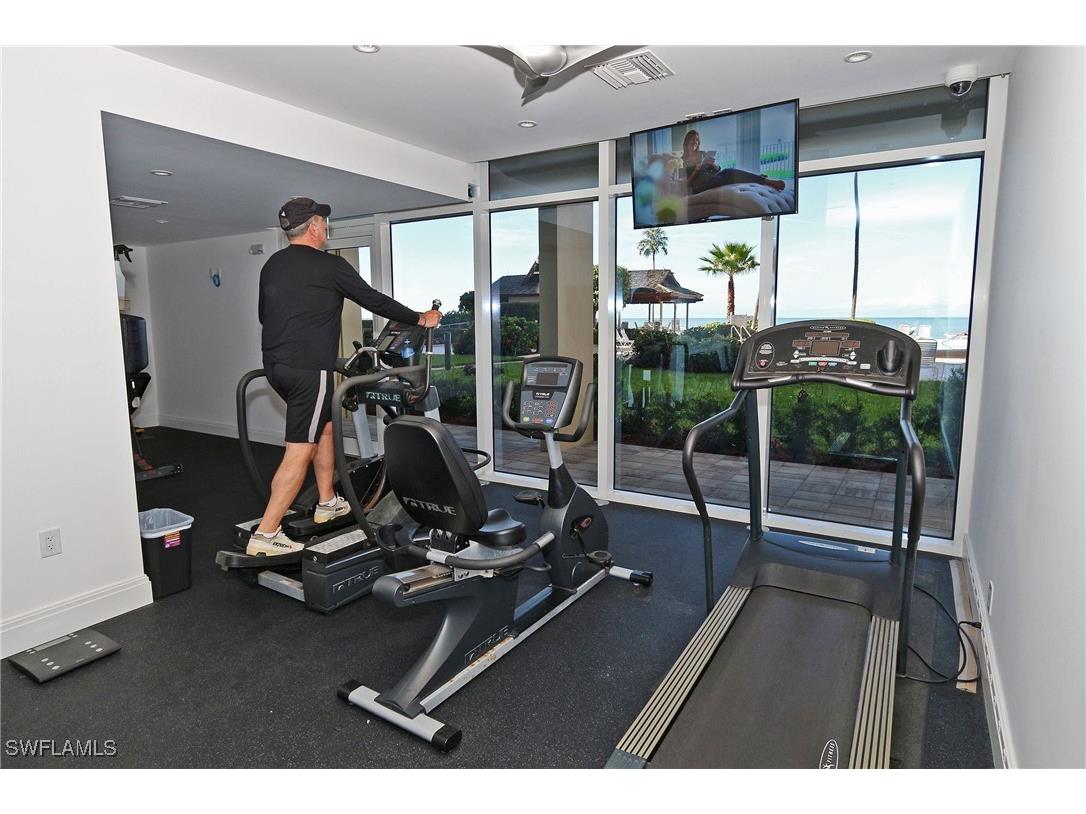 3443 Gulf Shore Boulevard N #314 Naples FL 34103 225069815 image19